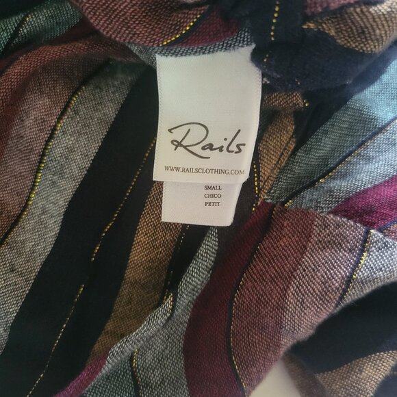 Lot Bundle of 3 Rails Items: Lara Floral Skirt, Beaux Striped Top, Raven Top - Picture 12 of 16